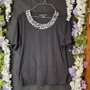 Allison Daley Black Short Sleeve Tee with White Patterned Scoop Neckline